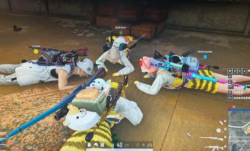 绝地求生四排用什么道具