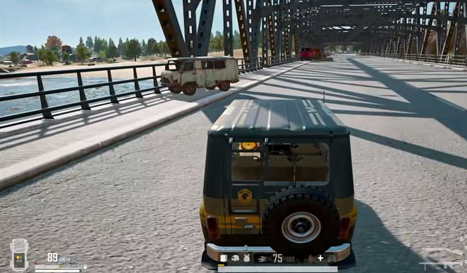 绝地求生怎么跳到桥上面