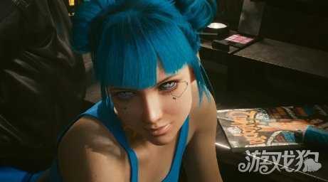 《赛博朋克2077》总监否认删减蓝月恋爱线