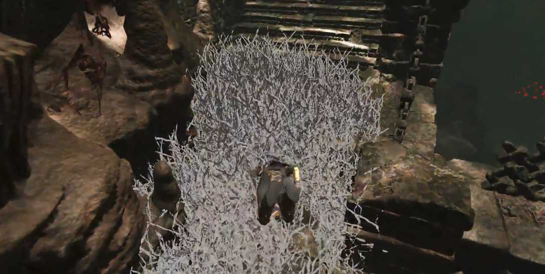 古墓丽影食人鱼怎么躲