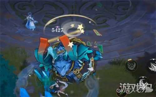 辉烬暗箱裂隙怎么玩 暗箱裂隙玩法介绍