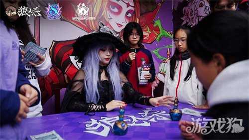 狼人杀八周年庆典开幕，开启乐园联动狂欢巡游！