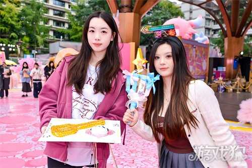 电竞与城市文化全城开运 胖胖龙好运乐园燃动成都