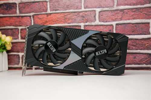 冷饭新炒的《如龙0：导演剪辑版》，用艾尔莎RTX5060Ti幻雷者8GD7轻松玩转