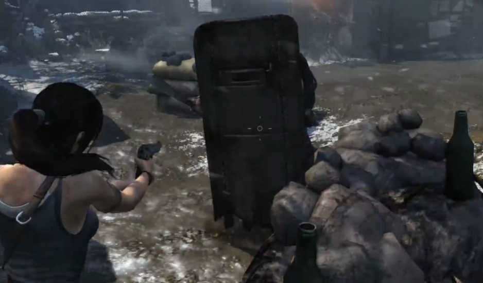 古墓丽影拿盾牌的兵怎么打