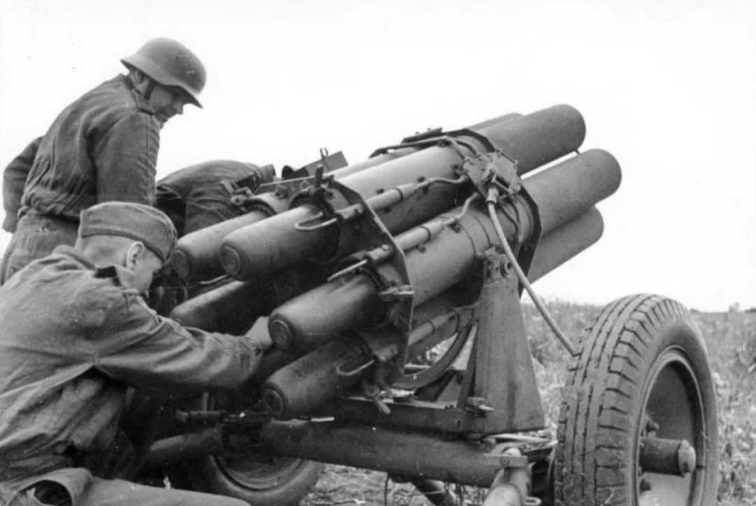 《坦克世界》150毫米口径火箭弹 还是六连发！