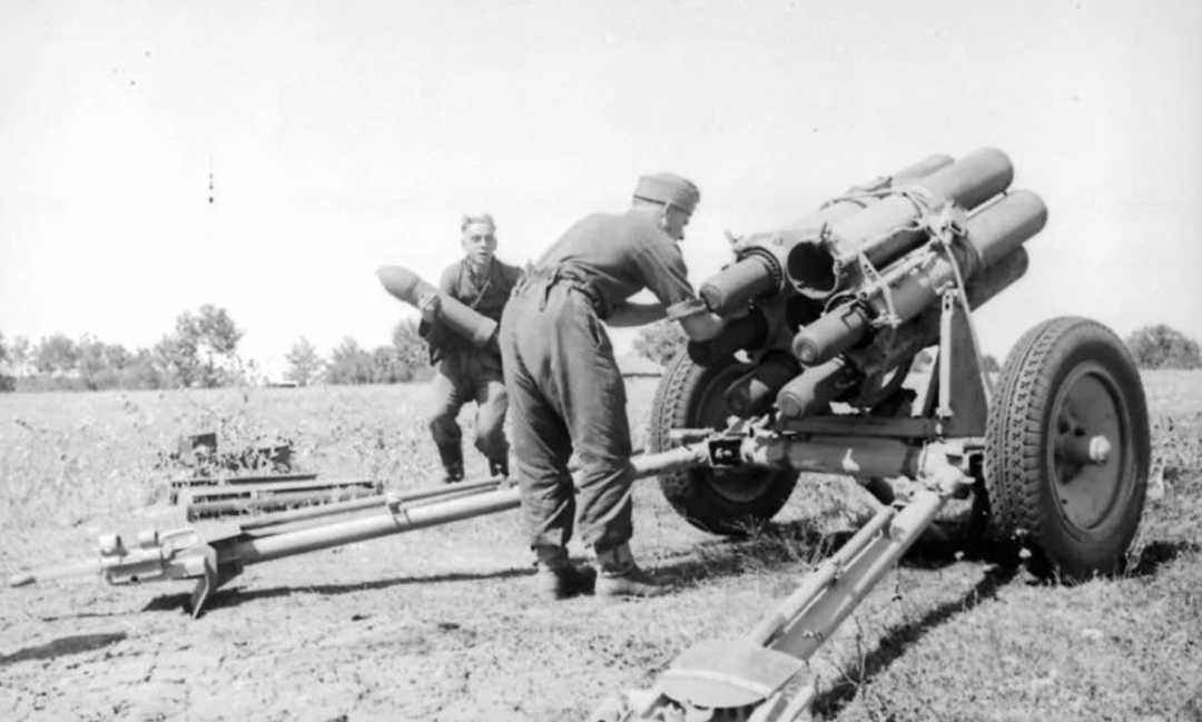 《坦克世界》150毫米口径火箭弹 还是六连发！