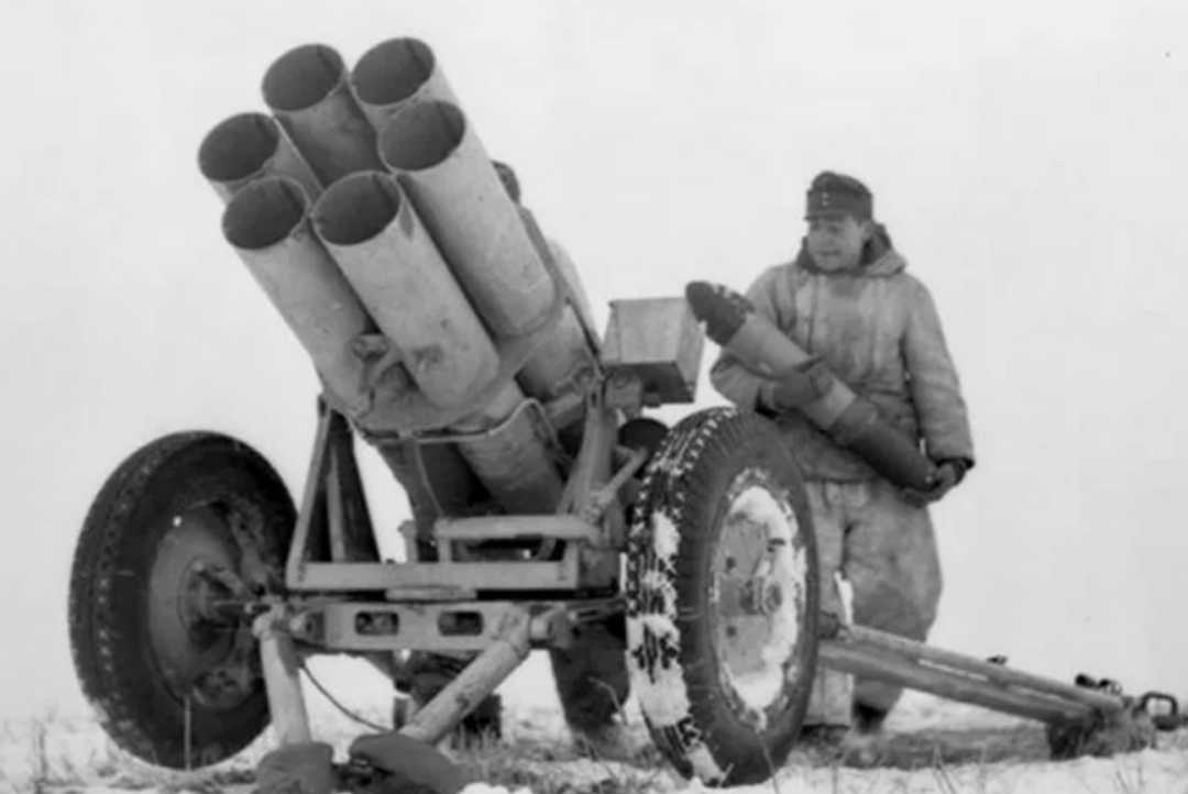 《坦克世界》150毫米口径火箭弹 还是六连发！