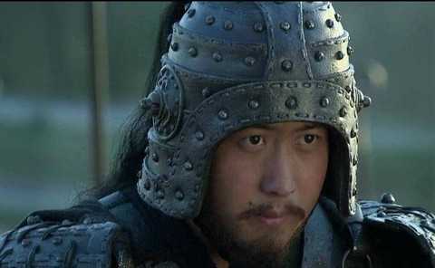 三国乱世曹彰怎么过 三国乱世曹彰怎么过