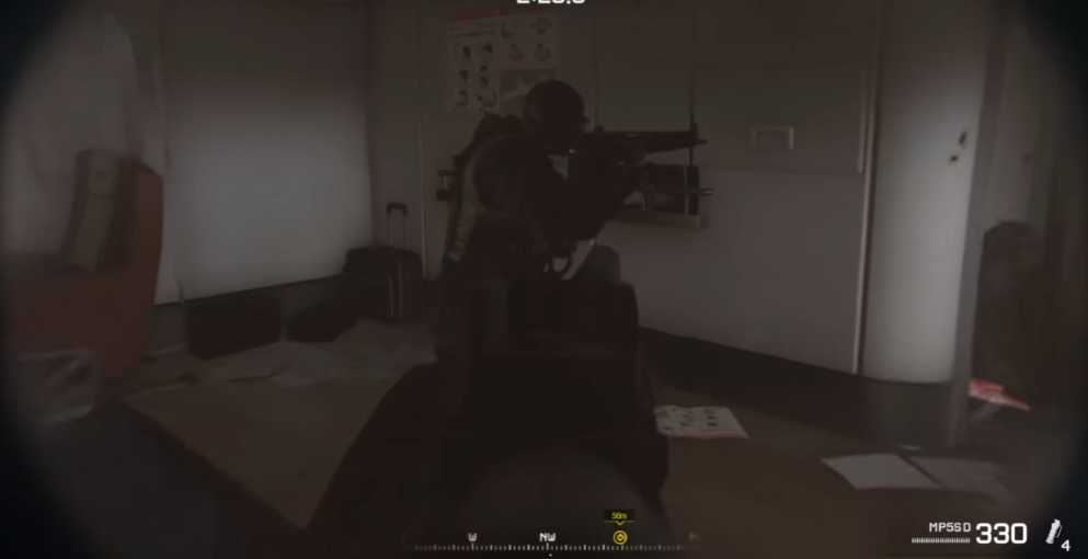 使命召唤4最后一关飞机怎么过