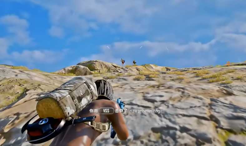 绝地求生如何切换侧目镜